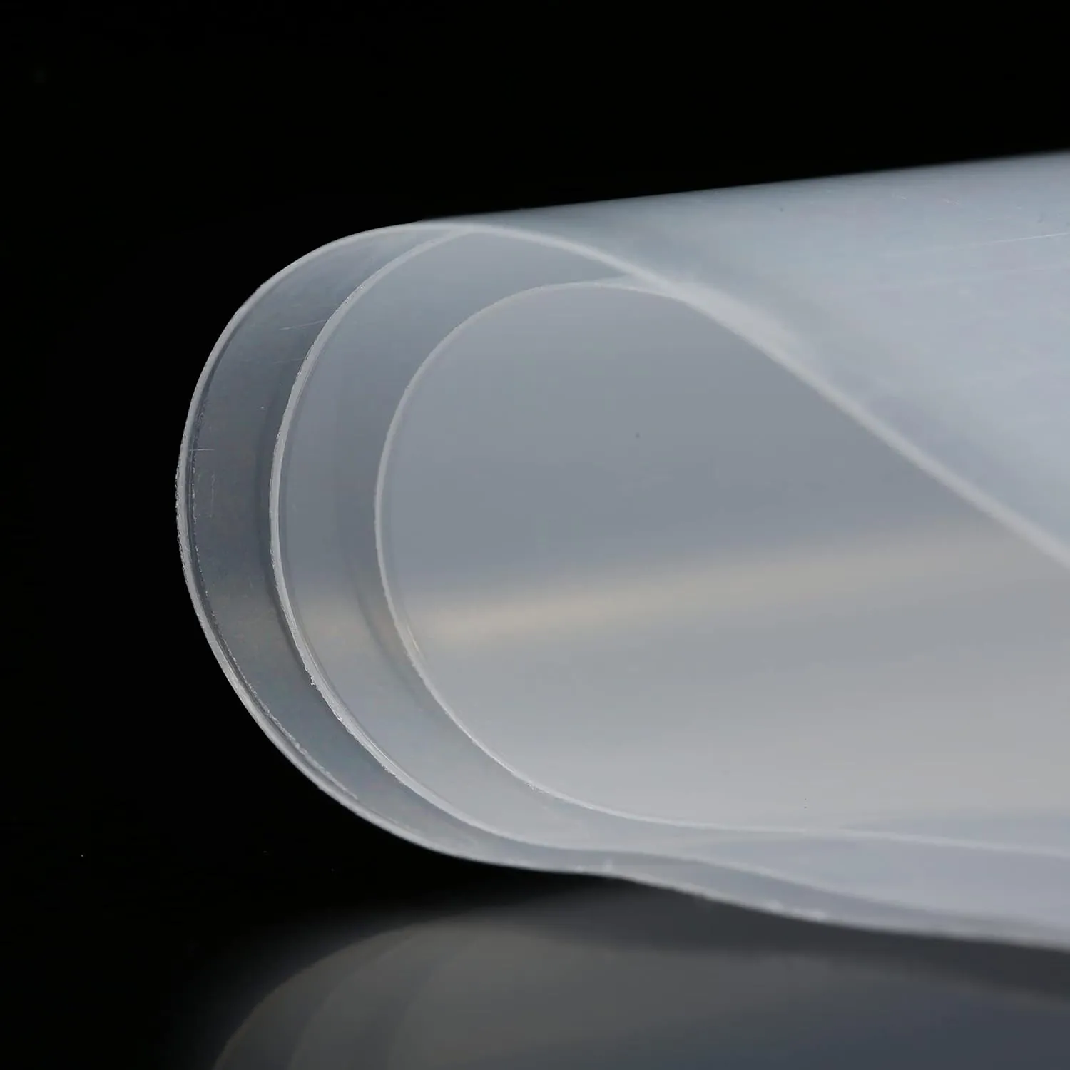 13" x 15" Thick 4 Mil Large 2 Gallon Plastic Bags Clear Resealable Zip Seal Lock Poly Bags Heavy-Duty Zipper Reclosable Baggies Packing Clothing Pants Shoes Toys 20 Pack