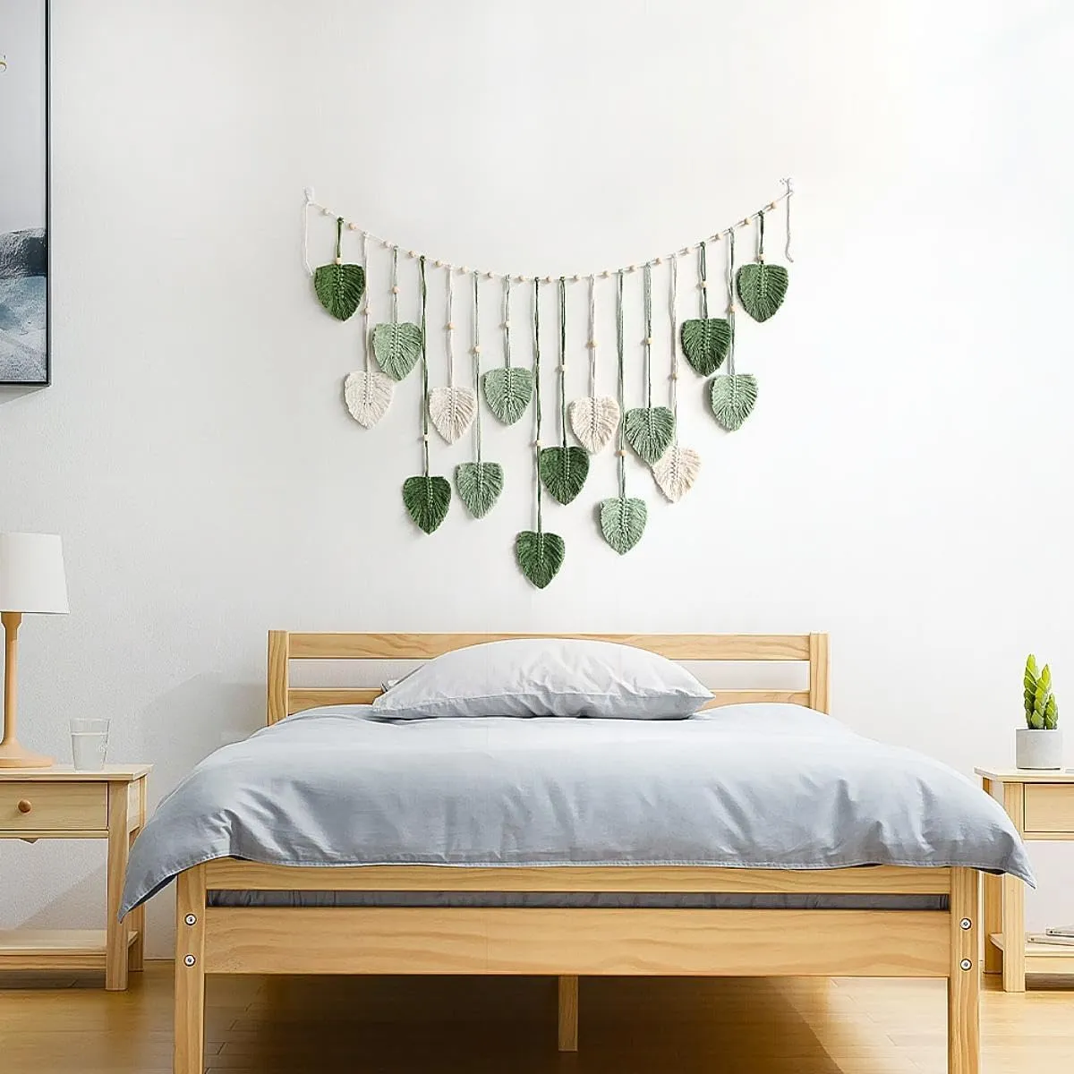 Avoik Macrame Woven Wall Hanging Boho Woven Leaf Tapestry Large Green Leaves Wall Decor Chic Home Decor Handmade Feather Wall Art for Bedroom Living Room Apartment Wall Decorations, 47x29 inch