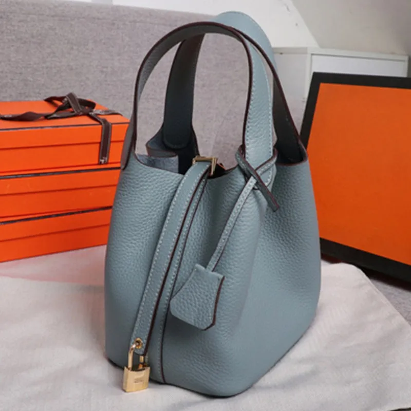 Bucket-style Handbag