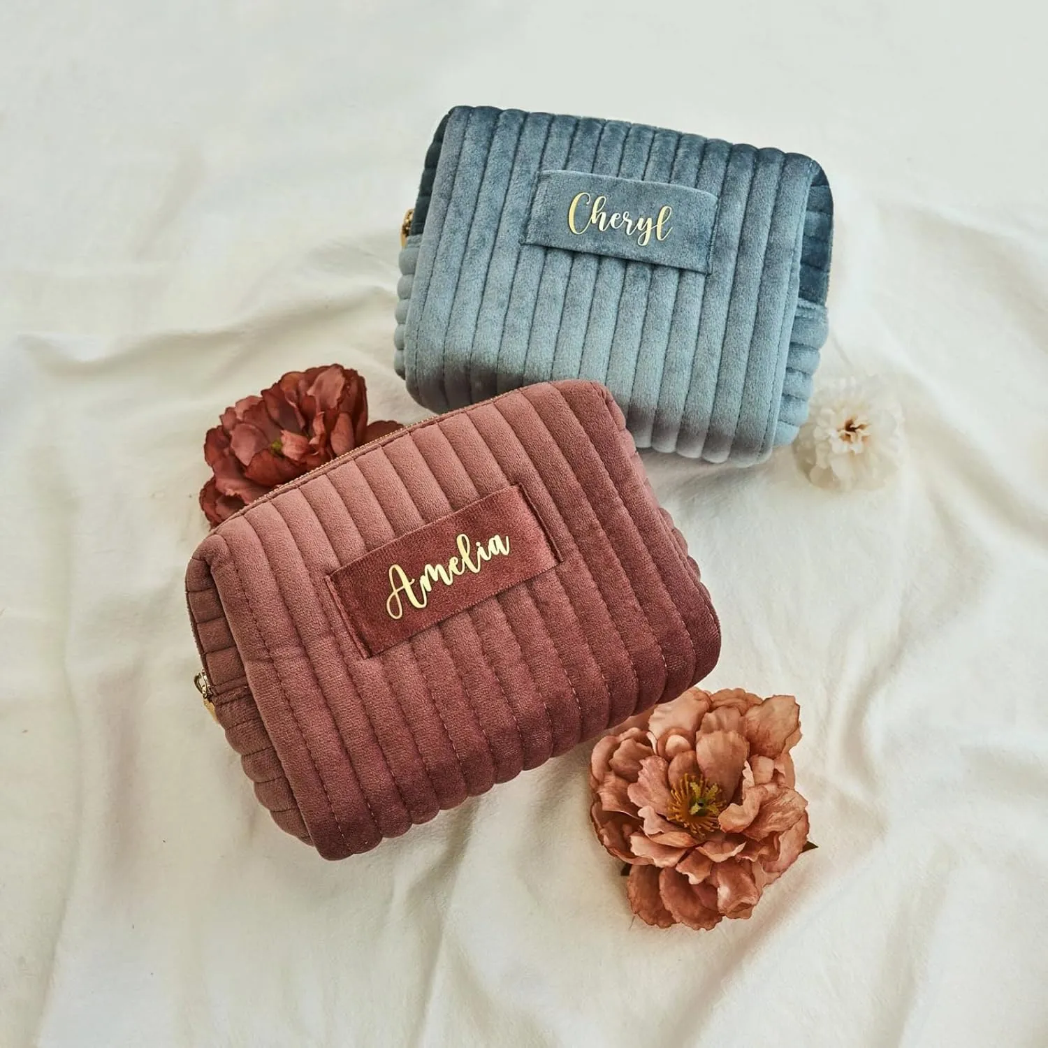 Custom Makeup Bag, Pink Velvet Personalized Cosmetic Bag with Zipper for Women Teen Girls Birthday Gifts Mothers Day Gifts for Mom