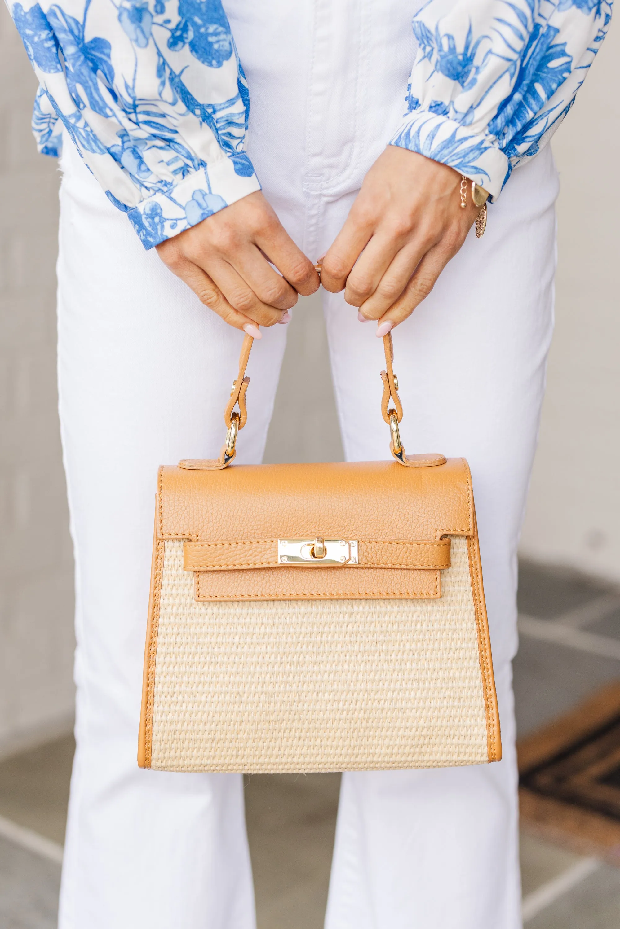 German Fuentes: One For All Camel Purse