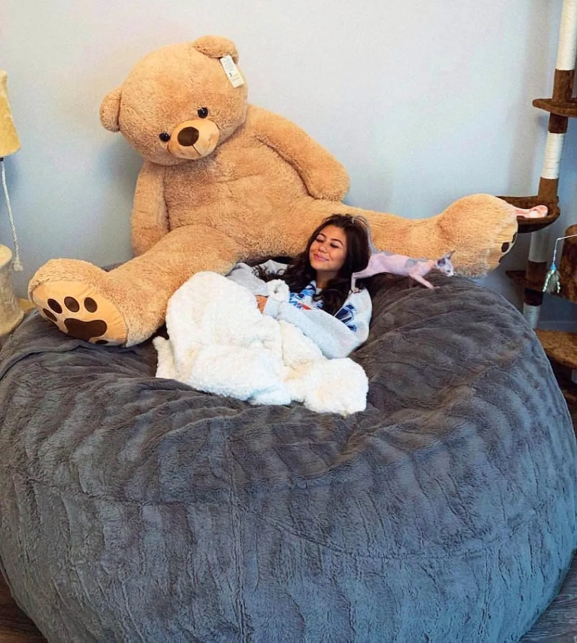 Giant Sherpa Bean Bag Chair Cover, Ultra Soft Bean Bag Bed (No Filler, Cover only), Large Round Soft Fluffy Bean Bag for Adults, Machine Washable Big Size Bean Bag Covers