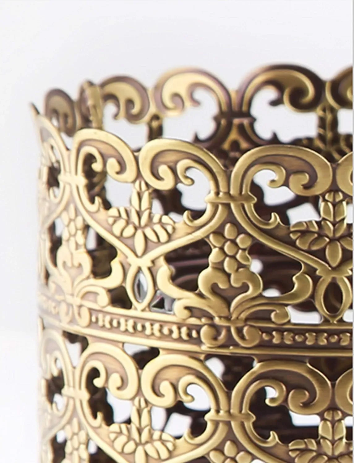 Heart Patterned Vintage Hairbrush Holder Antique Make up Brush Holder Makeup Vanity Organizer (Brass, Large)
