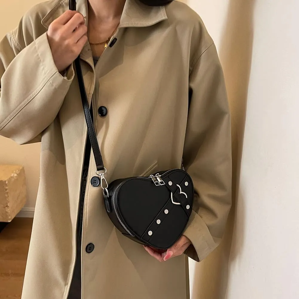 JQWSVE Cute Heart Shaped Purse for Women Faux Leather Heart Crossbody Bag Y2k Purse Small Shoulder Handbag with Zipper