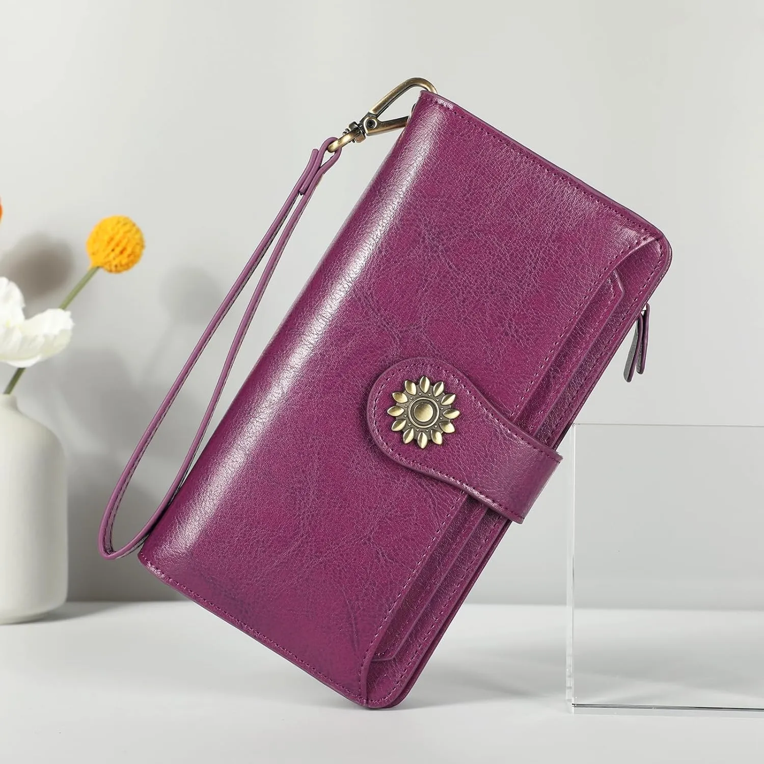 Lavemi Womens Genuine Leather Large Capacity RFID Blocking Wallets Clutch Card Holder With Wristlet Strap