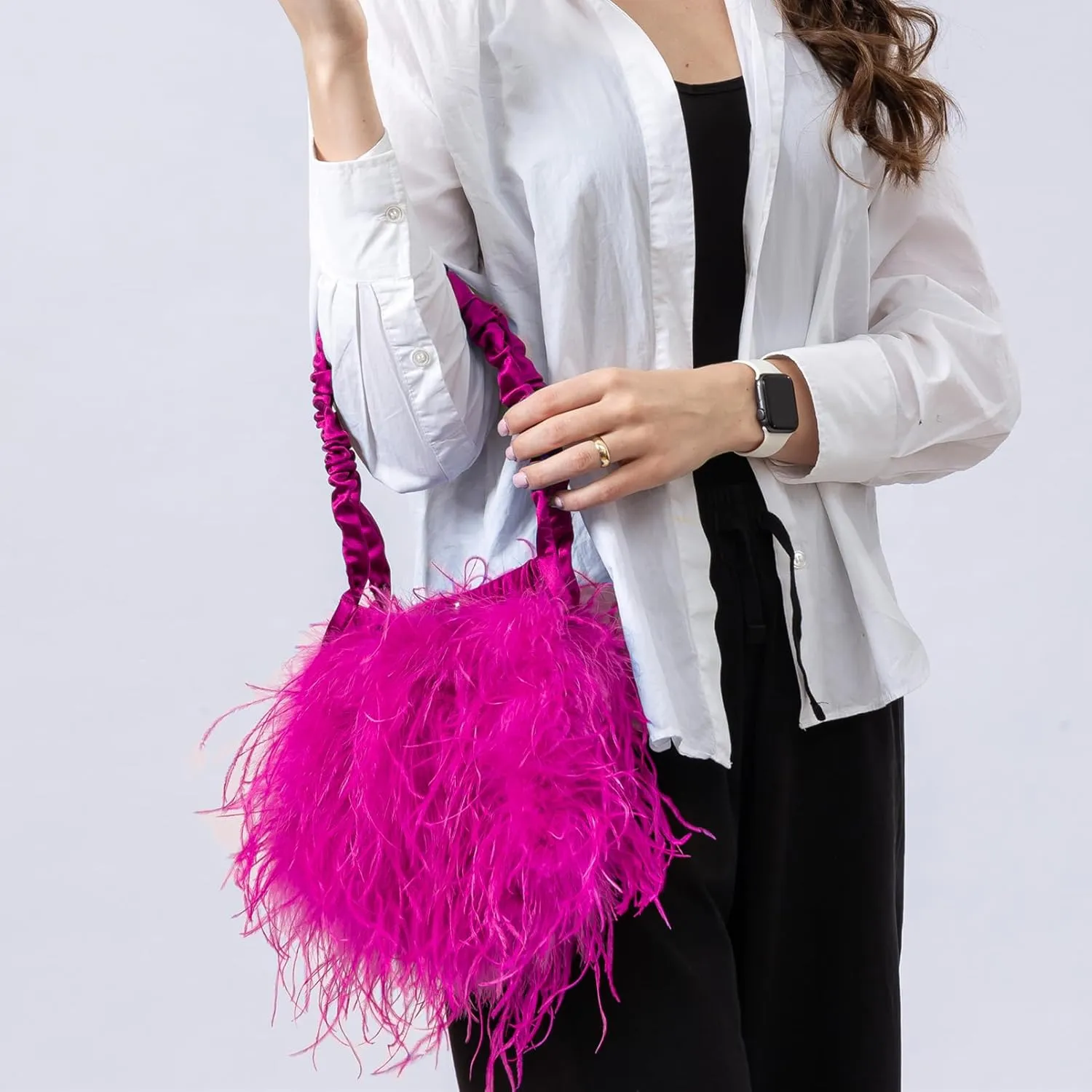 LVCOMEFF Women Ostrich Feather Purse Handbag Holiday Y2K Hobos Shoulder Bag with Pleated Strap for Party Prom