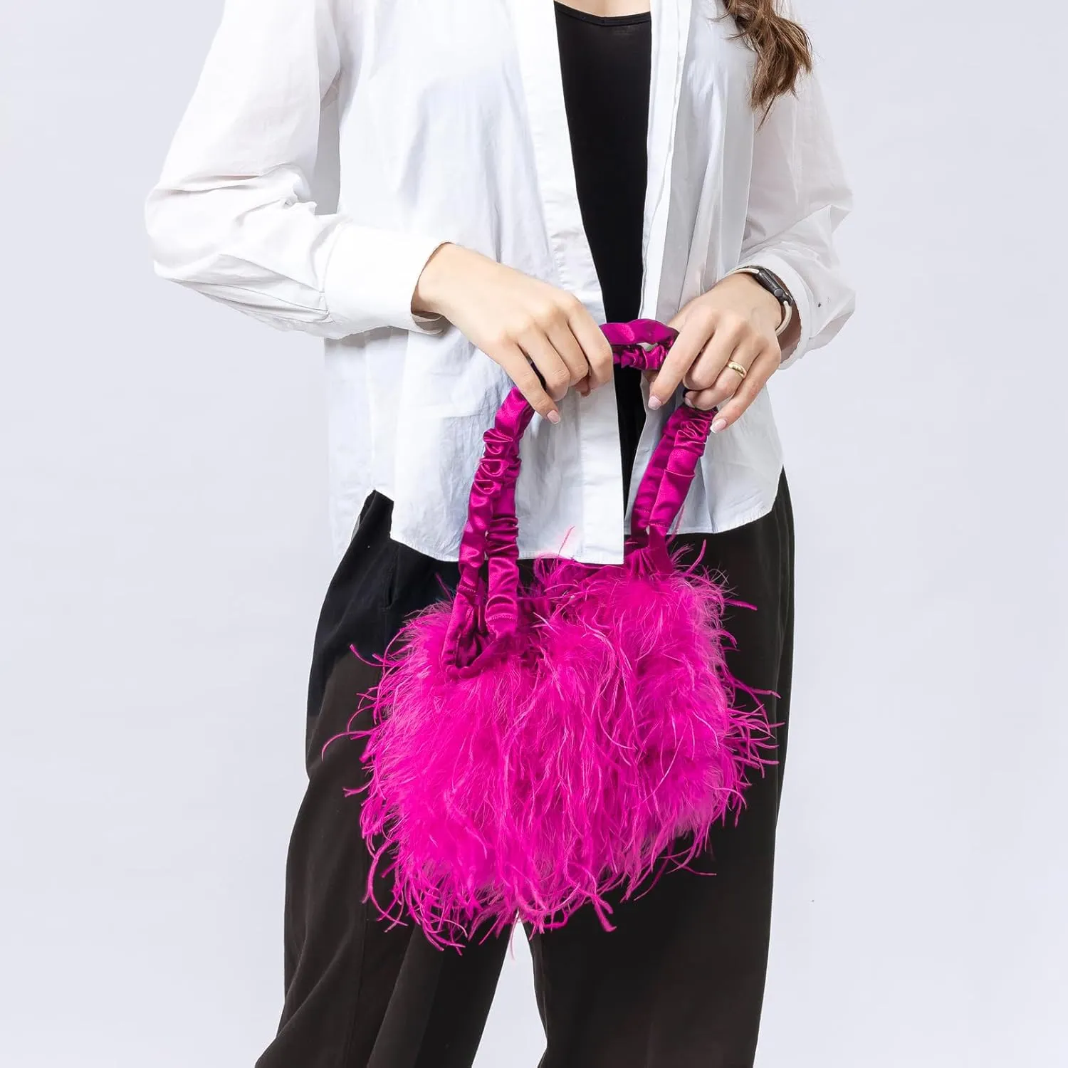 LVCOMEFF Women Ostrich Feather Purse Handbag Holiday Y2K Hobos Shoulder Bag with Pleated Strap for Party Prom