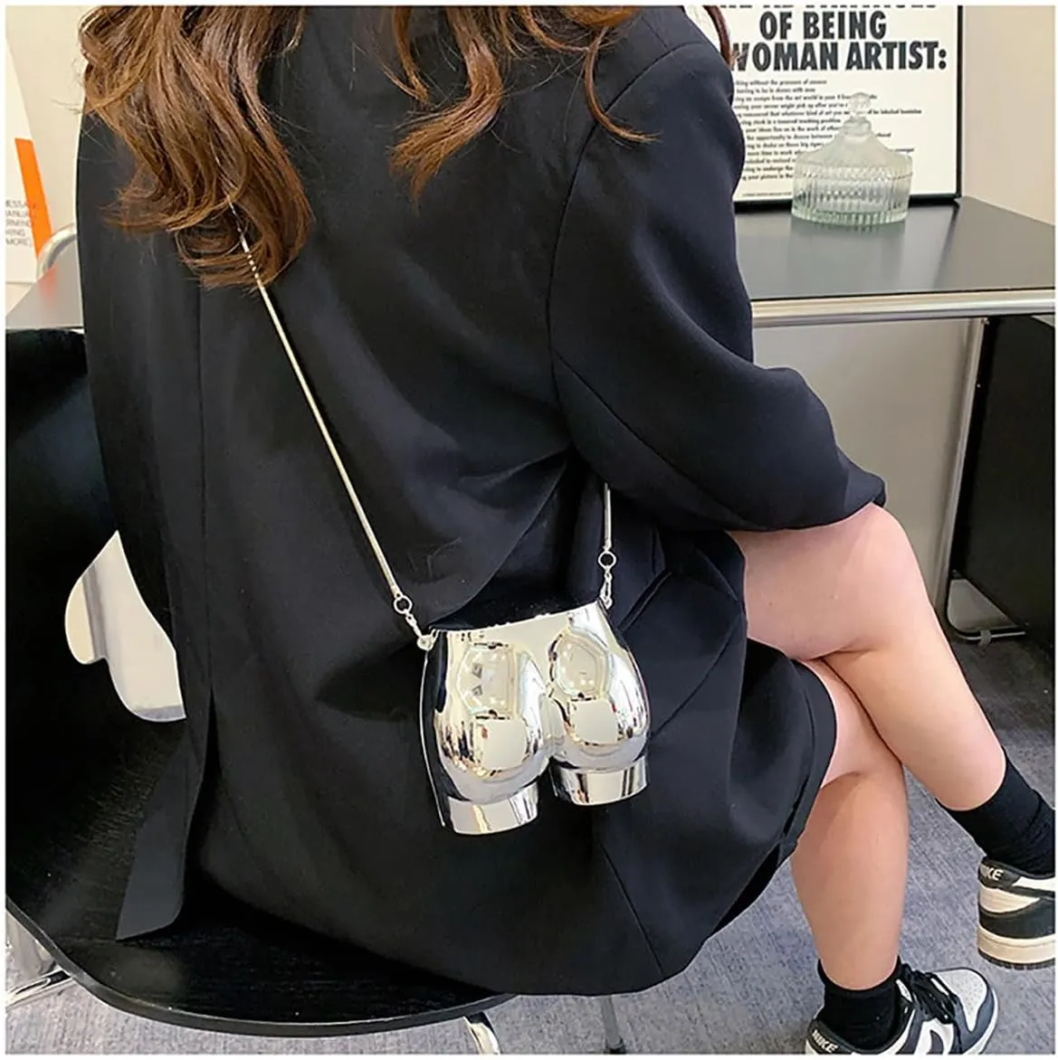 Mini Evening Bag for Women Novelty Hip Shaped Purse Handbag Acrylic Cluth Crossbody Purse