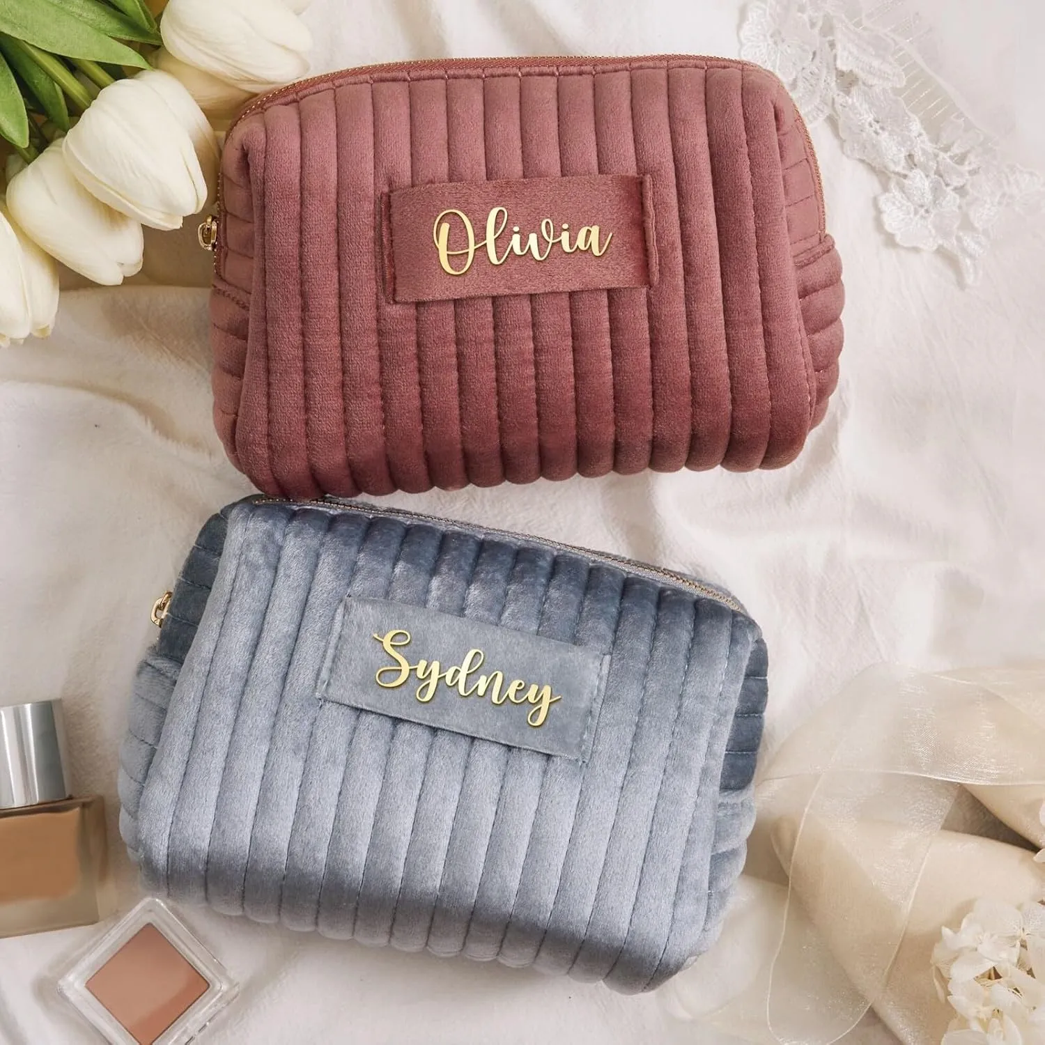 Personalized Makeup Bag, Black Velvet Custom Name Travel Makeup Bag for Women Teen Girls Birthday Gifts Mothers Day Gifts for Mom