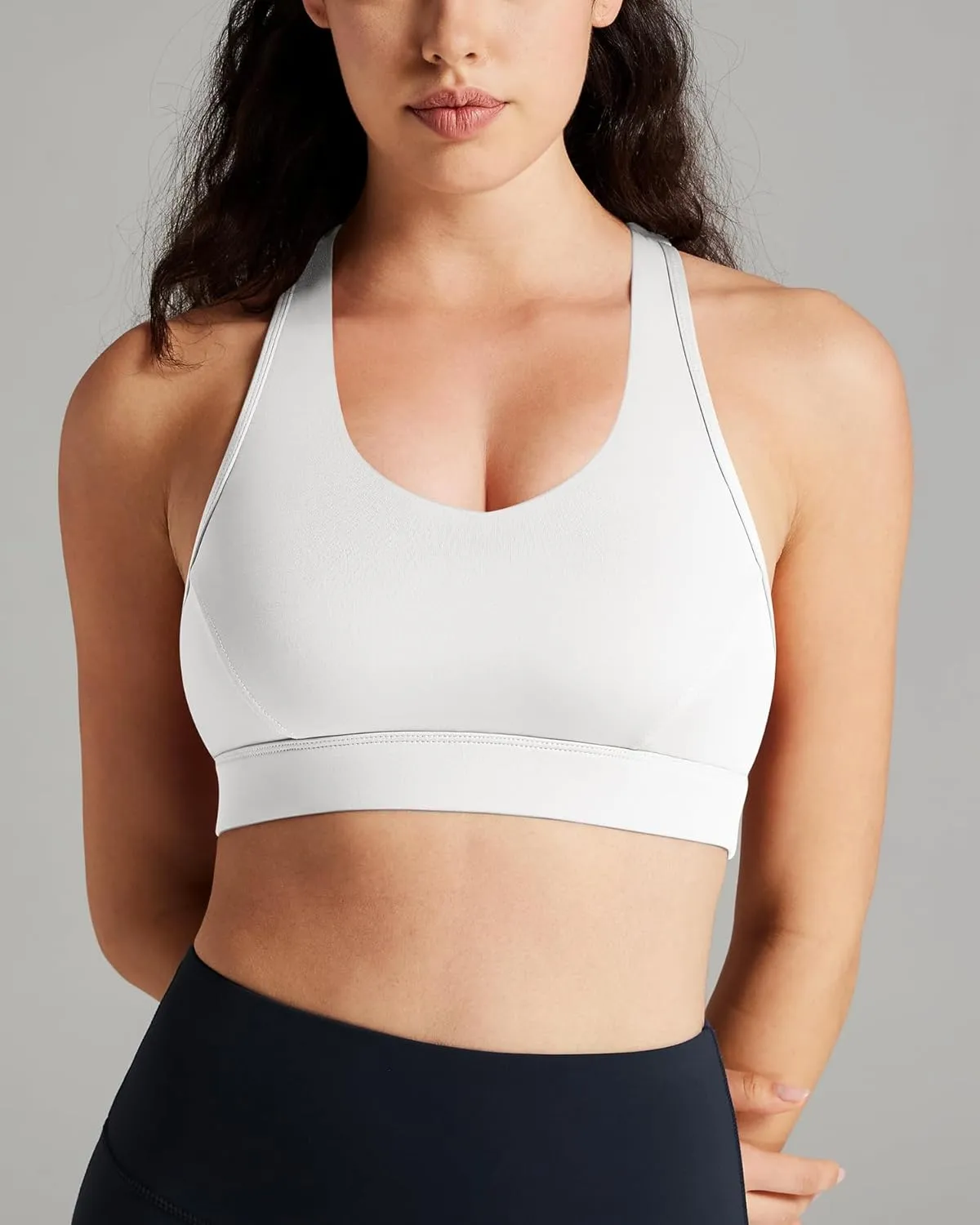 QUEENIEKE V Neck Running Sports Bra with Phone Pocket, Medium Support Workout Tops Padded Racerback Bra for Women