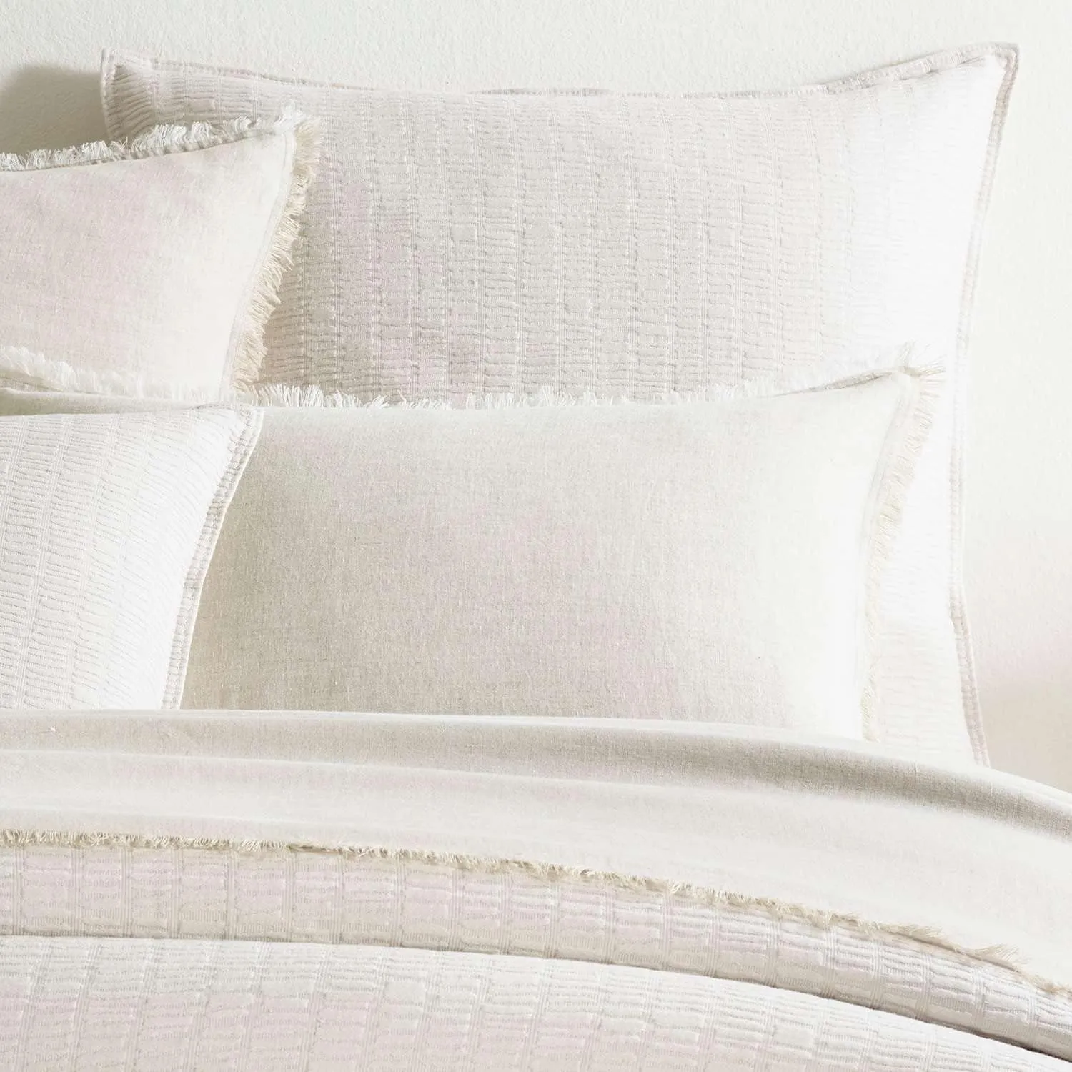 Roark Plaster Matelasse Pillow Sham, Standard Size, Neutral/Ivory Graphic Pattern