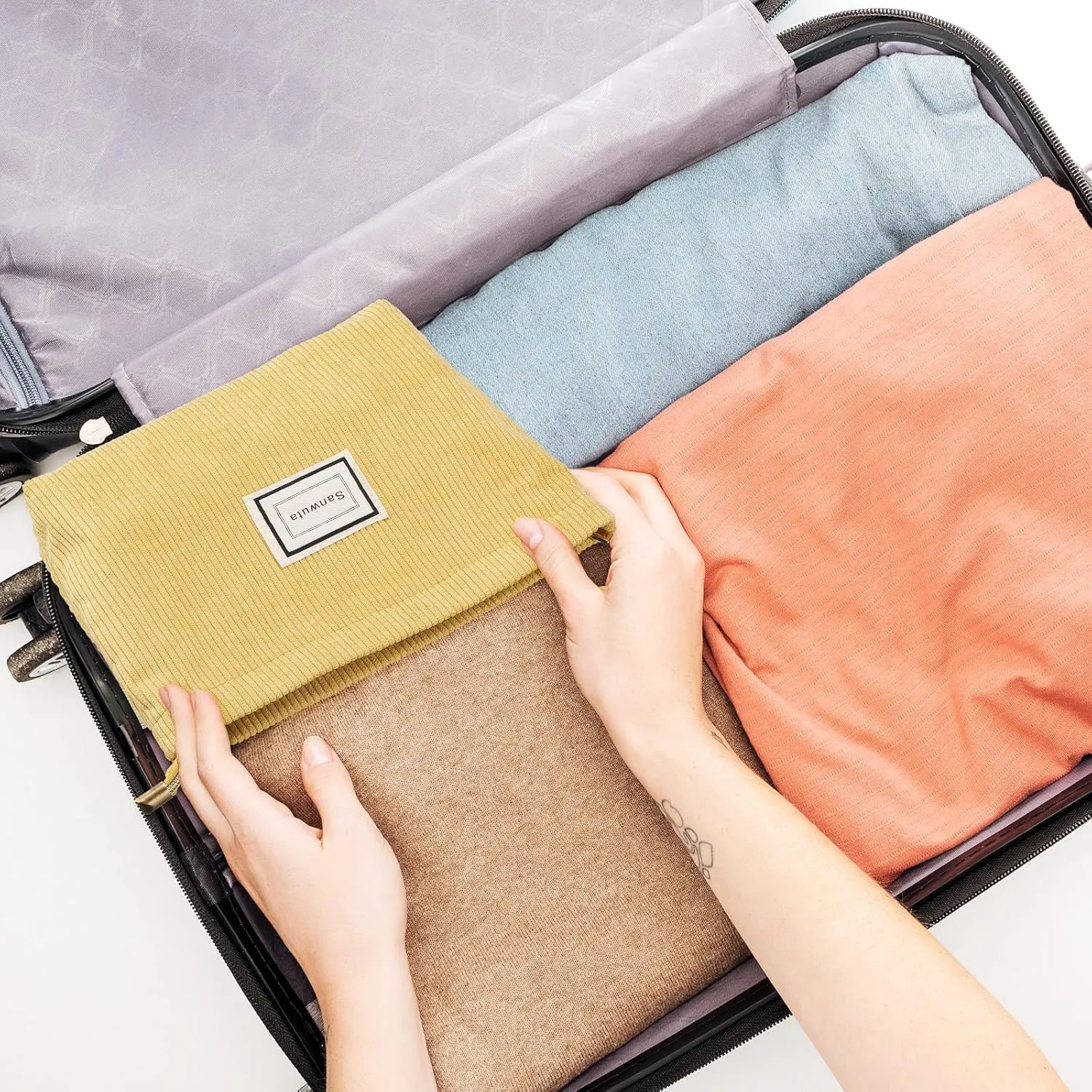 Sanwuta 4 Pack Velvet Makeup Bag Cosmetic Bag for Women Large Capacity Corduroy Pouch Zipper Canvas Travel Toiletry Purse Make up Organizer Case Accessories(Macaron Series,Plaid)