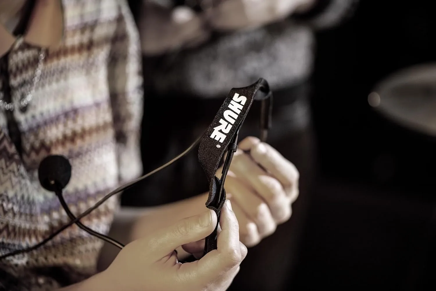 Shure WH20 Dynamic Headset Microphone - Rugged, Lightweight, Secure Fit for Active Mic Users, for Instructors/Musicians, TQG Connector Wireless Bodypack Transmitters (WH20TQG)