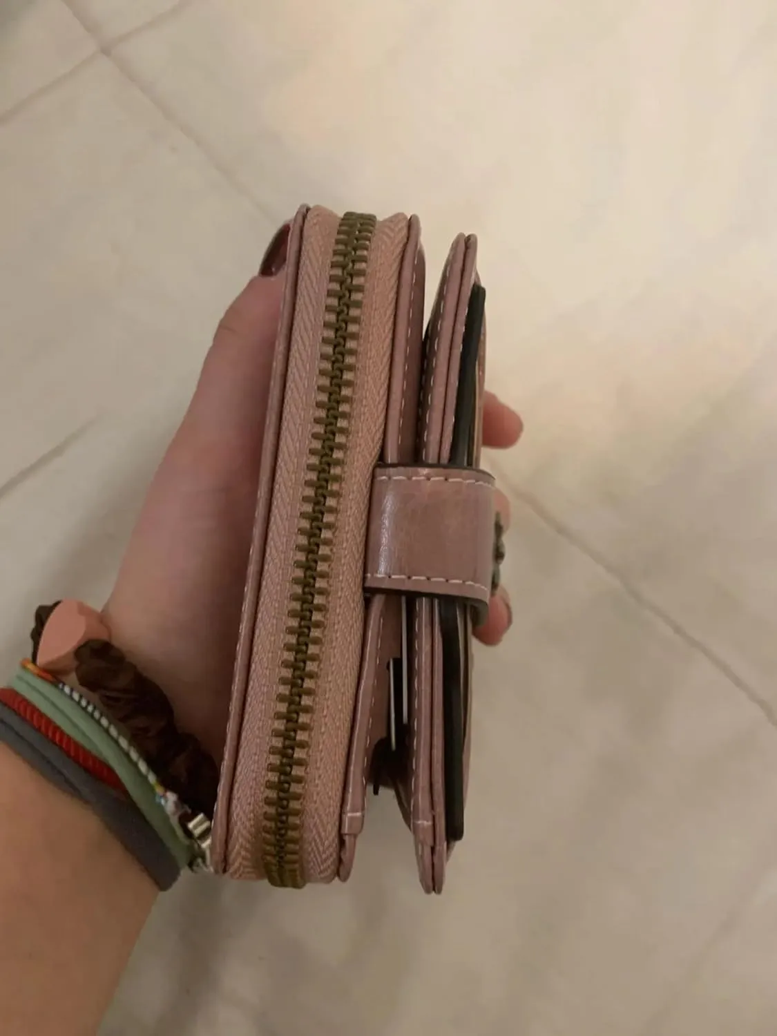 Small Wallet for Women Zip Bifold Vintage Wallet Goth Purse Mini Leather Cash Wallets with Zipper Coin Pocket (Pink,Small)