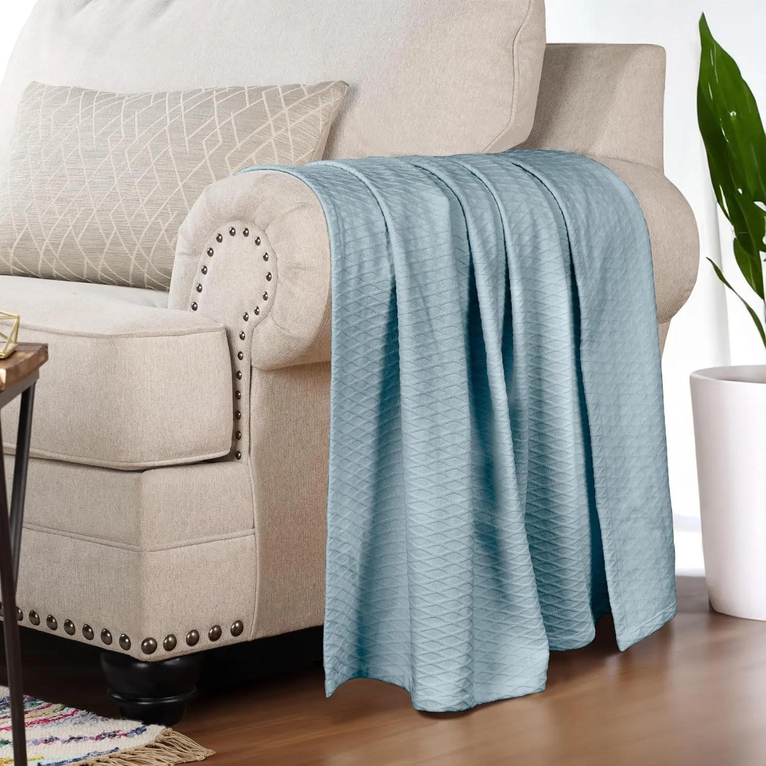 SUPERIOR Diamond Weave All-Season Cotton Blanket, Cover for Home, Couch, Bed, Soft, Warm Blankets, Boho Aesthetic, Comfy, Cozy, and Cute Covers, Decorative Bedding Essentials, King, Aqua