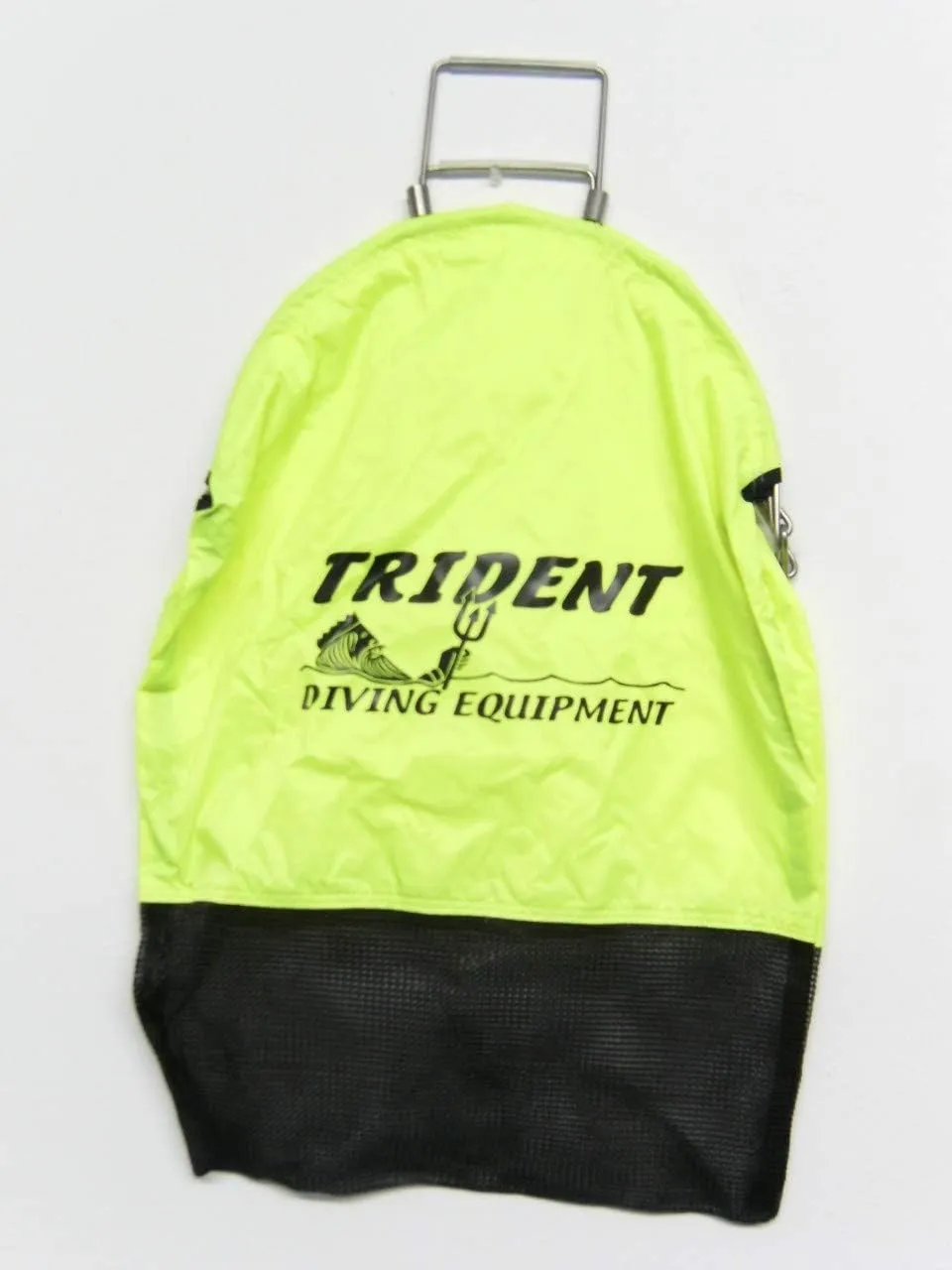 Trident Large One Hand Release Spring Lock Game Bag with Mesh Bottom and D-Ring (Yellow)