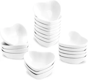 UIBFCWN 20 Pack Soy Sauce Dishes, White Heart Shaped Dip Bowls, Individual Dip Sauce Bowls, Small Serving Bowls for Side Dishes, Ketchup, Valentine's Day Wedding Party - 1oz