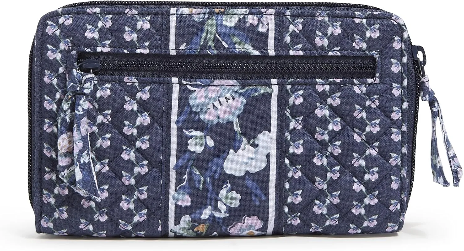 Vera Bradley Iconic RFID Turnlock Wallet, Signature Cotton
