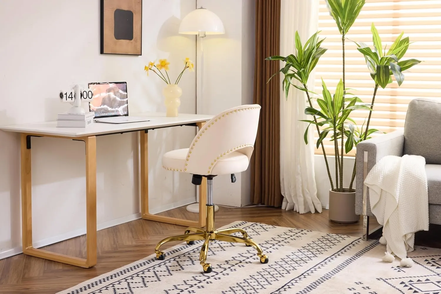 VINGLI Modern Velvet Small Office Chair,Cute Desk Chair with Wheels,Gold Base/Studs, Comfy Armless Swivel Vanity Task Chair for Women/Girl/Kids, Nail Tech Chair for Bedroom,Small Space,Beige