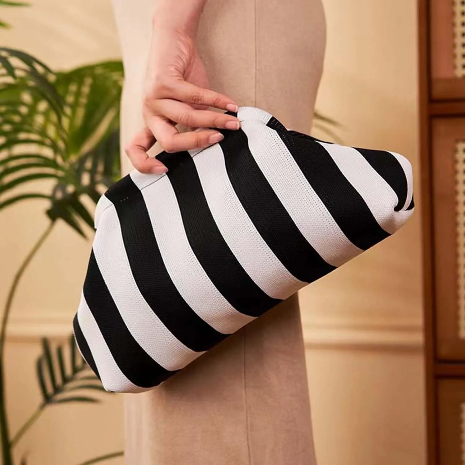 Woven Dumpling Bag for Women Striped Clutch Purses Crochet Summer Beach Handbags Colorful Evening Bag